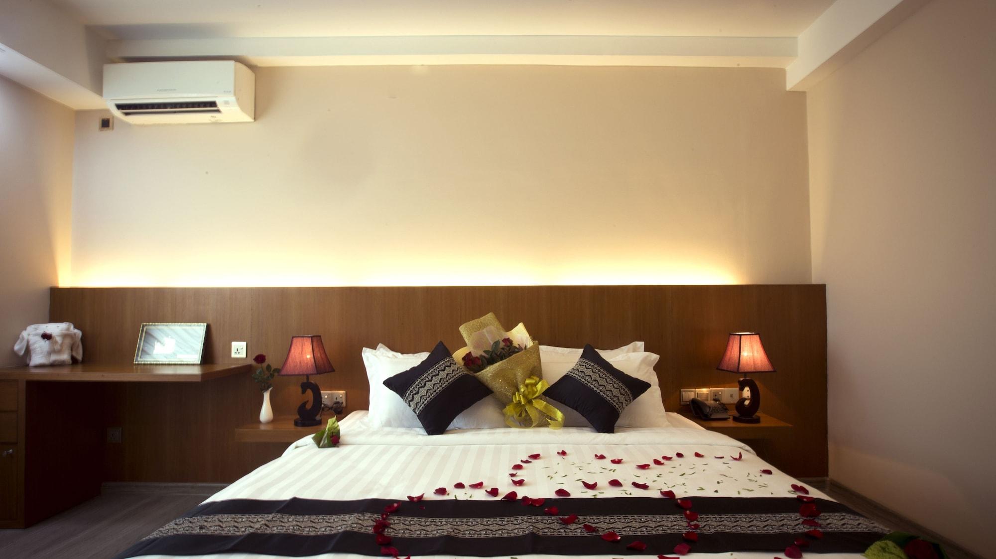 Elegant Hotel Pyi Thar Yar Yangon Ngoại thất bức ảnh