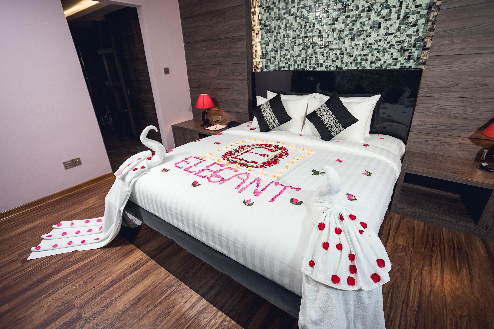 Elegant Hotel Pyi Thar Yar Yangon Ngoại thất bức ảnh