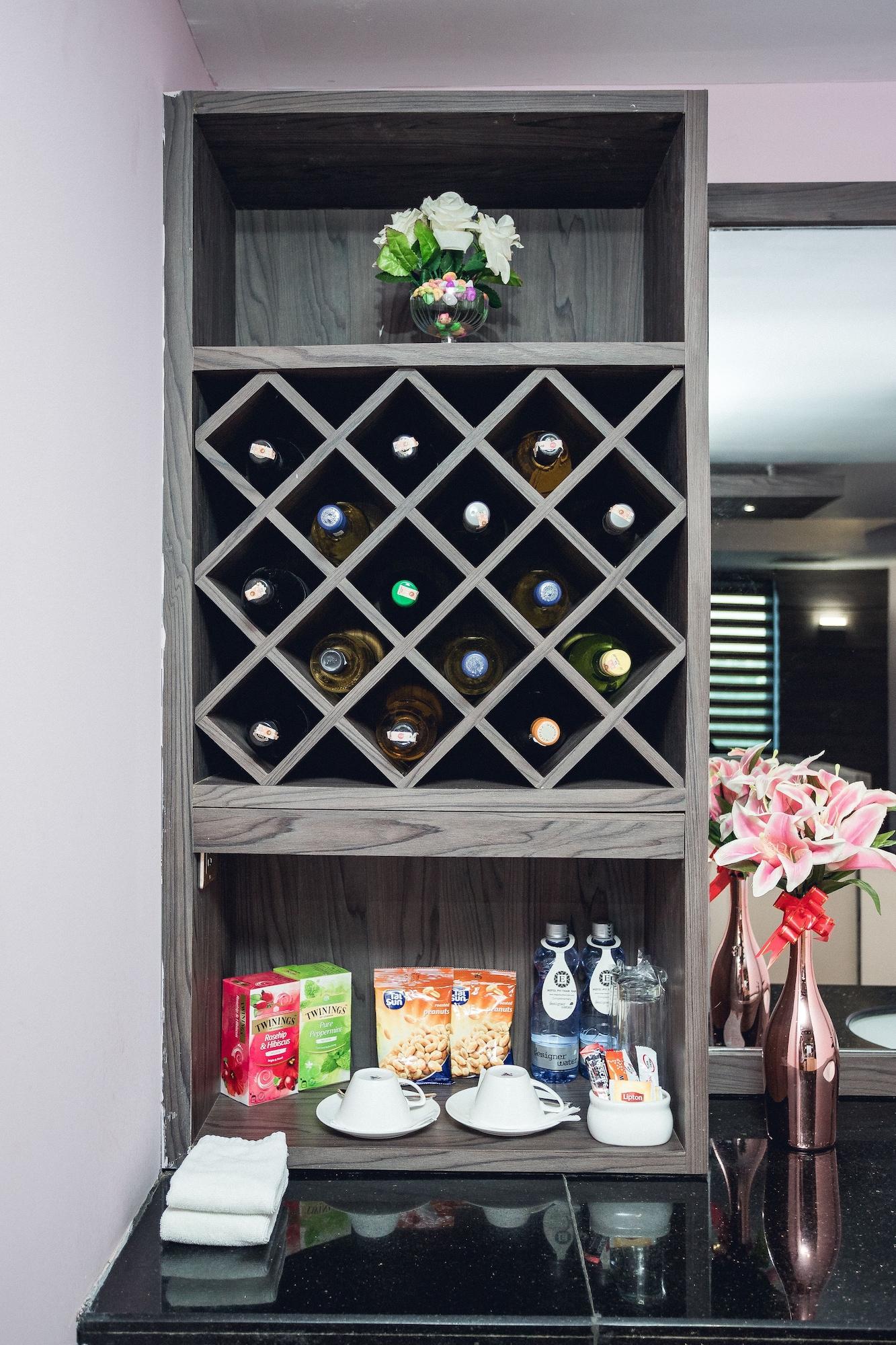 Elegant Hotel Pyi Thar Yar Yangon Ngoại thất bức ảnh