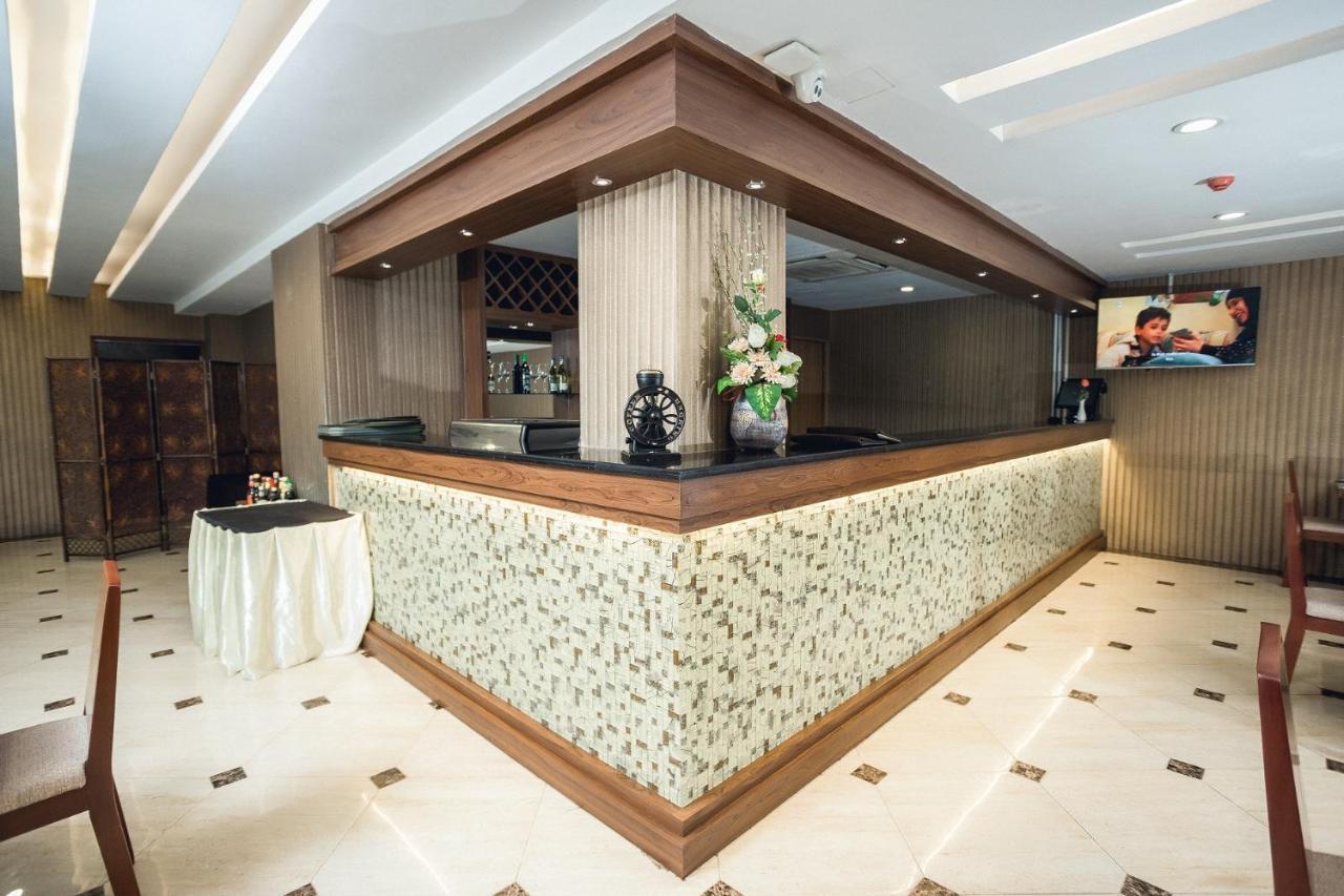 Elegant Hotel Pyi Thar Yar Yangon Ngoại thất bức ảnh